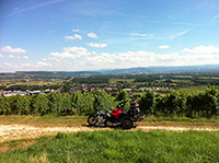 Touren Sie mit dem Trike durch die Weinberge des Markgräflerlands...